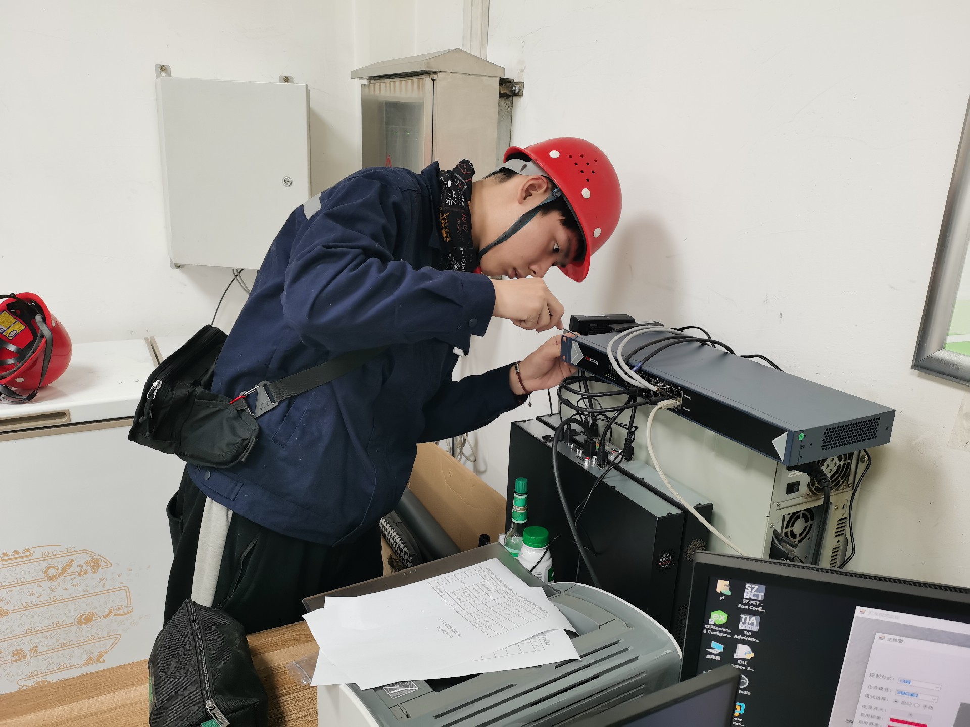 企业动态丨深入施工现场考察,紧盯项目建设进展 企业动态丨深入施工现场考察,紧盯项目建设进展